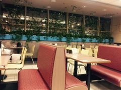 大堂-灵芝妹子海鲜米线(香炉礁山姆店)