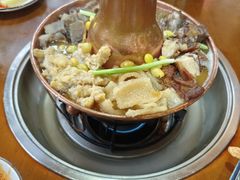-岳记兴隆·青城腊排铜火锅(融创店)