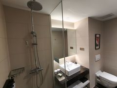 -上海怡沁园度假酒店