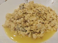 牛毛菜蛎蝗小豆腐-青岛蓝海大饭店·渔歌舫(李沧店)