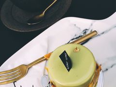 -UNI UNI(环亚凯瑟琳店)