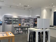 -Apple授权专营店(宝山万达店)