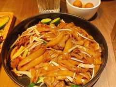 -来龙里 精致 东南亚餐室(万象城店)