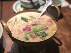 青咖喱牛腩-大头虾越式风味餐厅(光明广场店)