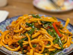 -清真·玛丽亚新疆菜主题餐厅(浙江中路店)