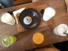 -知亘茶食