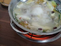 -一锅端天麻火锅鸡