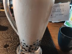 -湊湊火锅·茶憩(南京东路悦荟店)