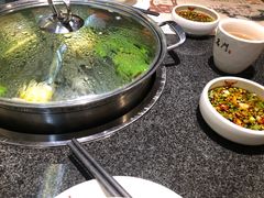 -名门潮牛·鲜牛肉海鲜火锅.烧烤自助餐厅(诚丰广场店)