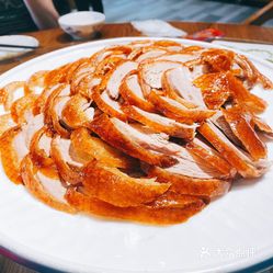 食惠坊北京烤鸭(德阳分店)的番茄面筋菌汤好不好吃?