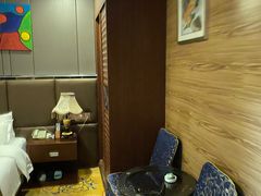 -清水湾酒店(深圳横岗塘坑地铁站店)