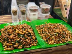 -席娜卡琳火车铁道夜市