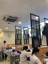 -痘院士专业祛痘皮肤管理