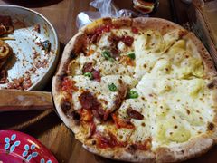 双拼披萨-盘炉forenza·云贵川融合小食堂 ( 钟楼中柳巷店)