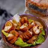 热闹的老小区重庆火锅、香爆整条gai‼️