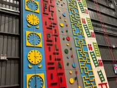 -极限PLAY运动娱乐新世界·团建派对潮玩休闲馆·室内蹦极高空游乐园