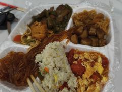 -香里香自助盒饭(红旗街店)