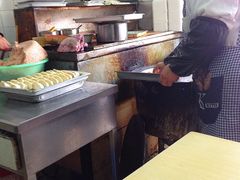 -黄阿姨锅贴大王(万航渡路店)