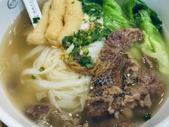 -甘掌门·化州驰名牛杂粉(越秀店)