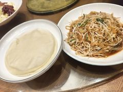 -赶海部落海鲜城(海阳路店)