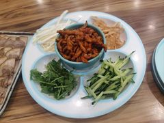 -合合春饼·酱骨·东北菜(潘家园店)