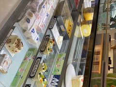 -焙丽拾光(麦凯乐直营店)