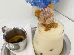 -露露家咖啡店