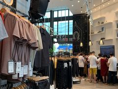 -lululemon(比斯特购物村店)
