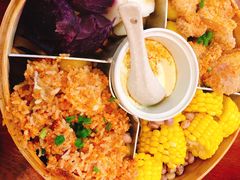 -黄桷树曹家私房菜(江与城店)