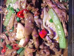 -蛙舍·炭烧牛蛙(东百中心店)