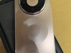 -华为授权体验店(华强北电子广场)