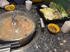 -一席地·本地鸡窝·杭帮鸡火锅(萧山银隆百货店)