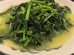 -山明水秀农庄