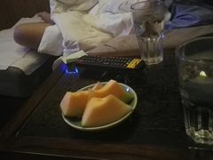 -新盈光·云会所(百丈东路店)