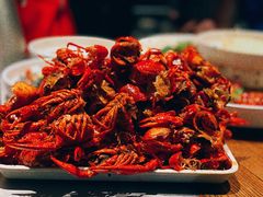 招牌十三香小龙虾-龙巢盱眙龙虾·牛蛙·烧烤宵夜(八卦岭店)