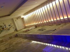 -碧中海汤泉汗蒸酒店