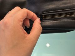 -易改衣·专业衣物奢护中心(凯德Luone店)