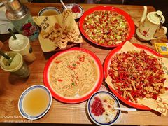 -泥糊破店小酒馆·团建聚餐(南京西路店)