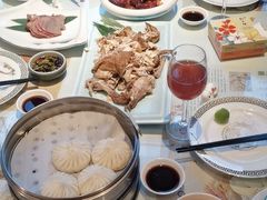传统三鲜包子-狗不理(贵宾楼店)