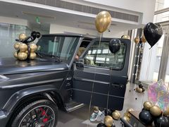 -上海星瀚奔驰4S店(红柳路店)