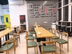 大堂-面道赞宁海海鲜面(迎凤街店)