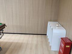 -涨巢·潮玩水疗局