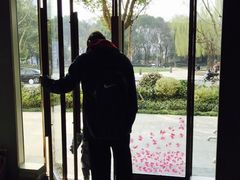 -星巴克臻选(湖滨道店)