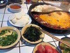 -瓜西西重庆火锅(花溪店)