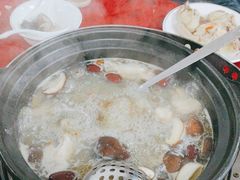 -花苑美食横琴生蚝火锅(拱北粤华路店)
