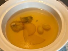 时尚豚骨汤-沈灶河豚宴·河豚融合餐厅(汉中路店)