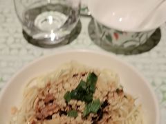 -渔语鱼新川菜Bistro(万象天地店)