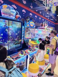 -Qmiss家庭娱乐中心(恒隆广场店)