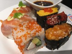 -领鲜活海鲜榴莲自助火锅(东门店)