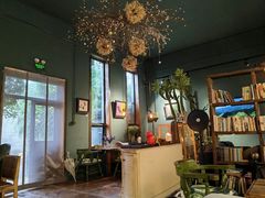 大堂-出走咖啡·面包(宋庄店)